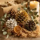 Conuri brad decorative - Naturale si vopsite asortate