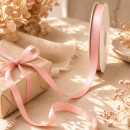 Panglica textila Powder Pink, amestec bumbac, 10 mm x 15 m Panglica textila Powder Pink, amestec bumbac, 10 mm x 15 m