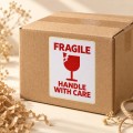 Sticker de avertizare FRAGILE – Handle With Care, rosu pe alb